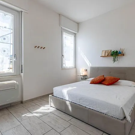 Colomba Rosa Κάλιαρι